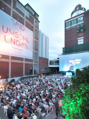 FIEGE OPEN AIR KINO ENDLICH WIEDER GROSSES KINO