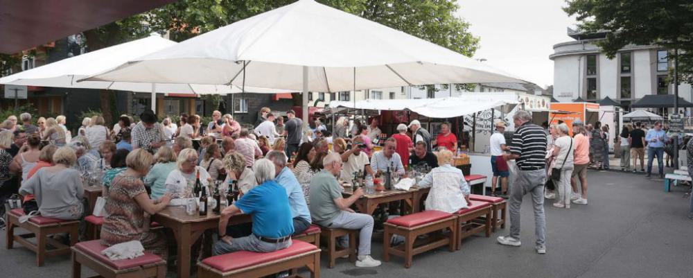 UNSER MOLTKEMARKT